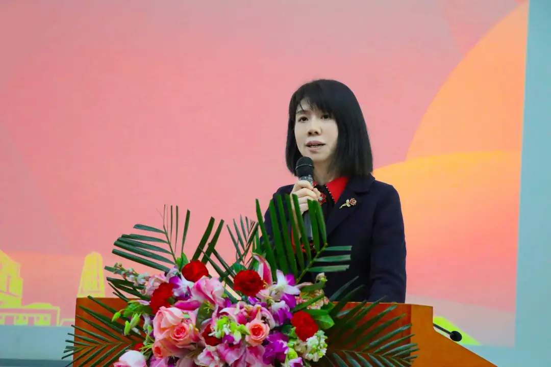47云顶集团yd1233  任翔教授.jpg